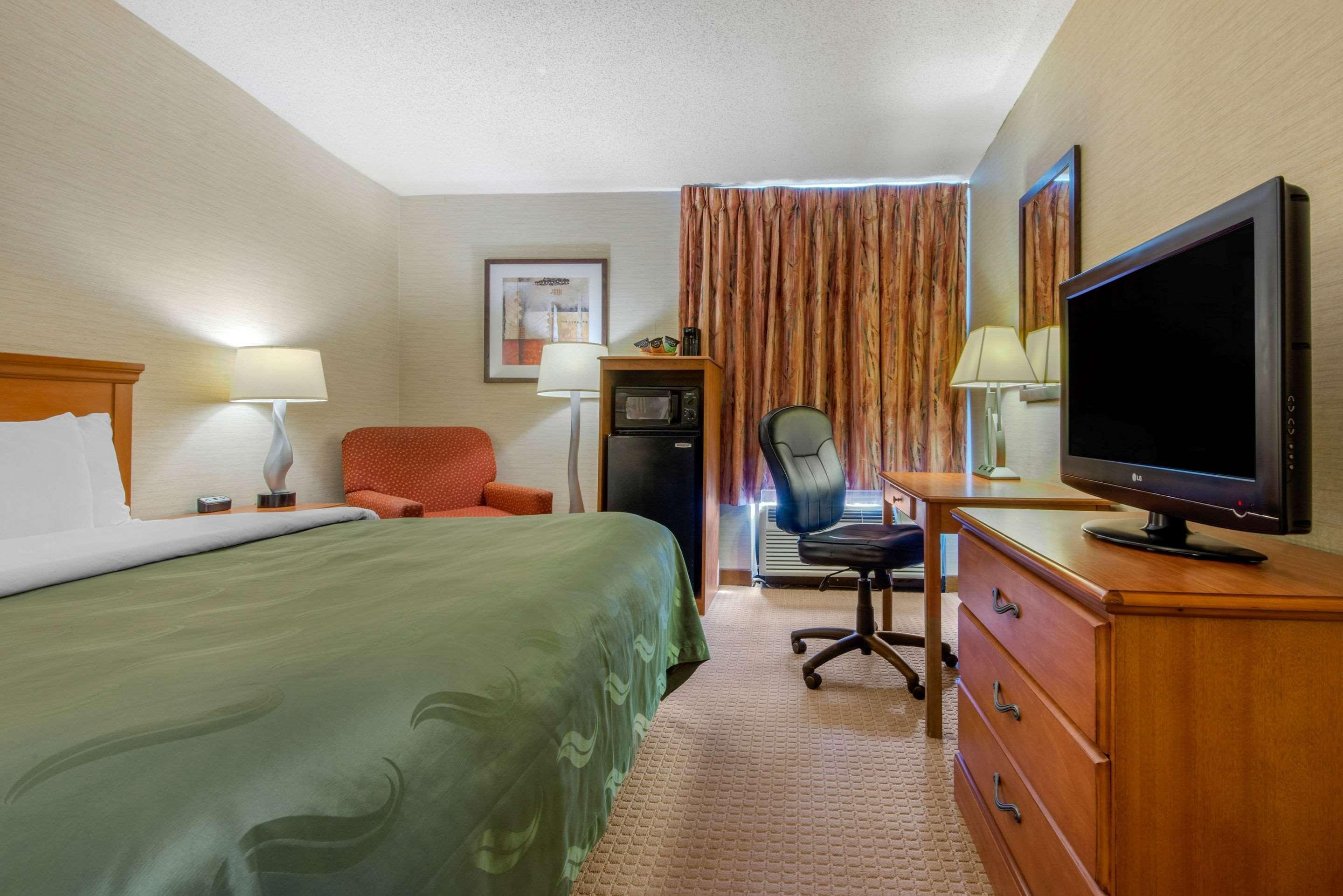 Quality Inn & Suites Mansfield Εξωτερικό φωτογραφία