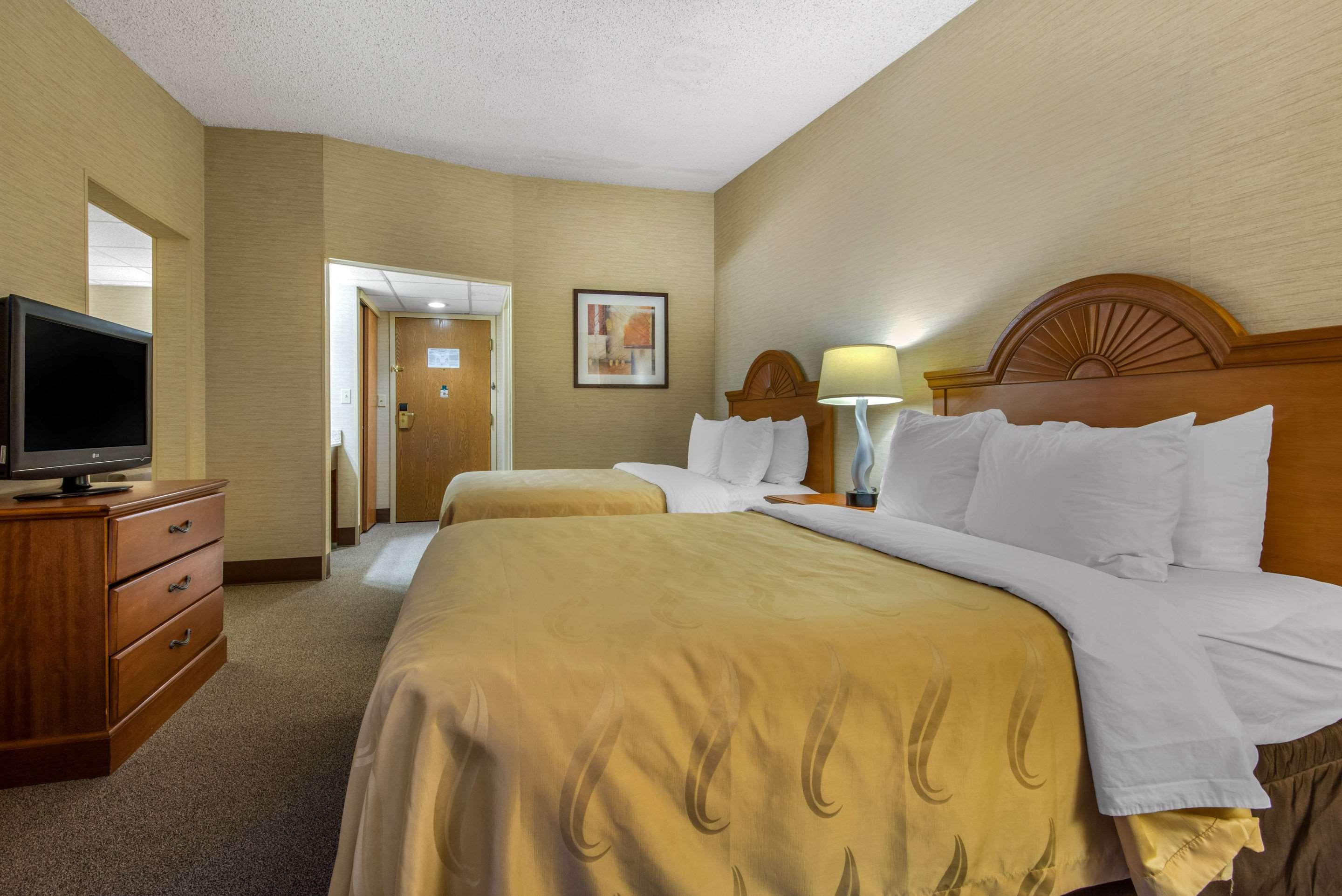 Quality Inn & Suites Mansfield Εξωτερικό φωτογραφία